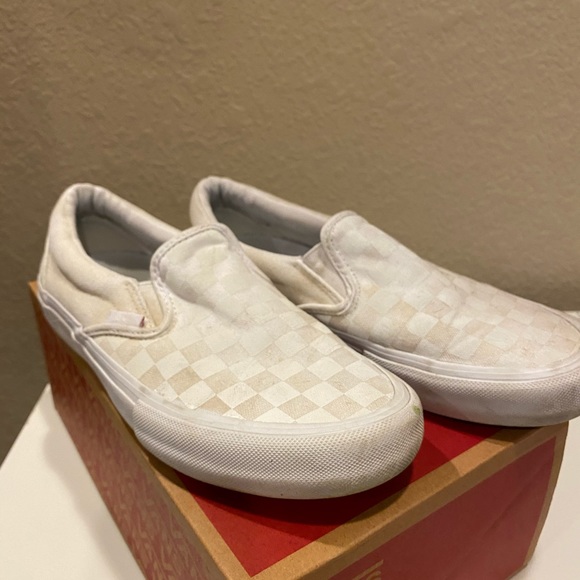 vans white reflective